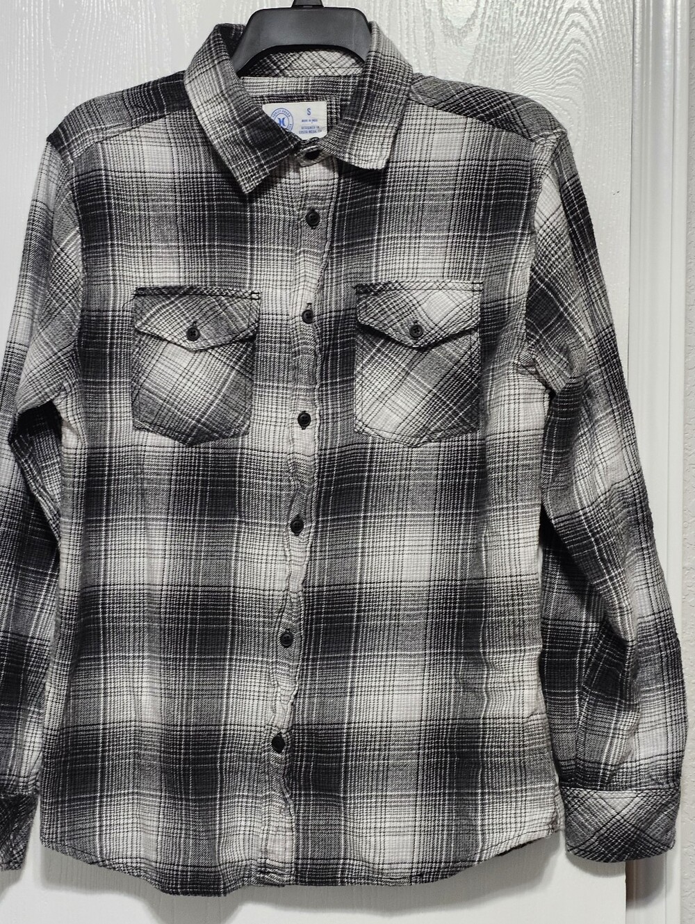 Hurley men’s long sleeve plaid flannel shirt black white Small